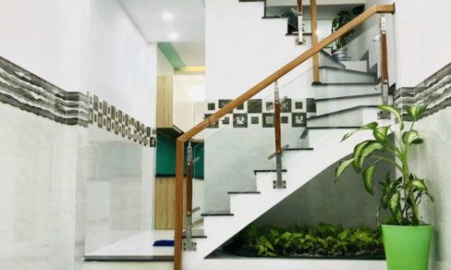 Cần Bán Nhà tại Nguyễn Hữu Cảnh, hẻm 3m, 1 lầu, SD 64m2, SHR